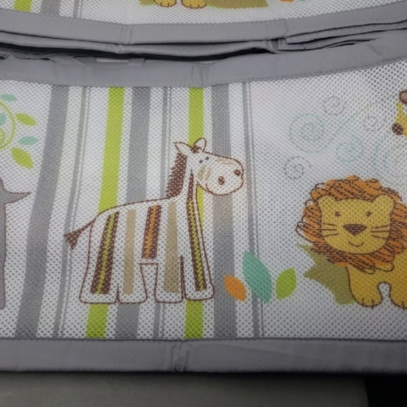 Breathable mesh crib liner - used, washable - Picture 5 of 5
